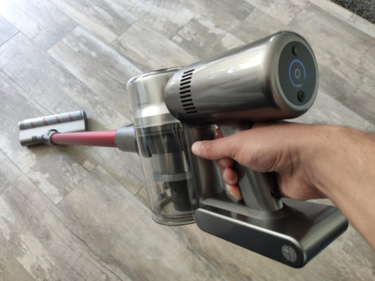 REVIEW Dreame V11 cordless vacuum cleaner