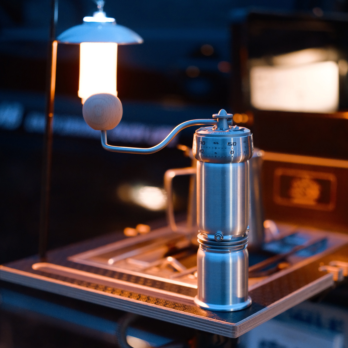 SOU SIK·P-1 Hand-Crank Coffee Grinder