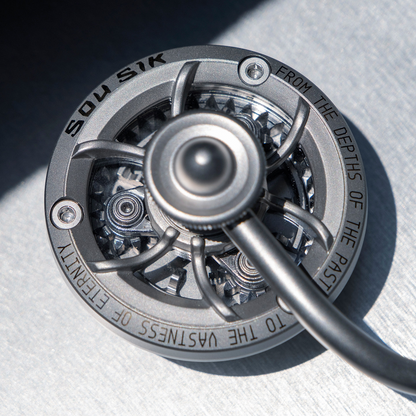 SOU SIK·P-1 Hand-Crank Coffee Grinder